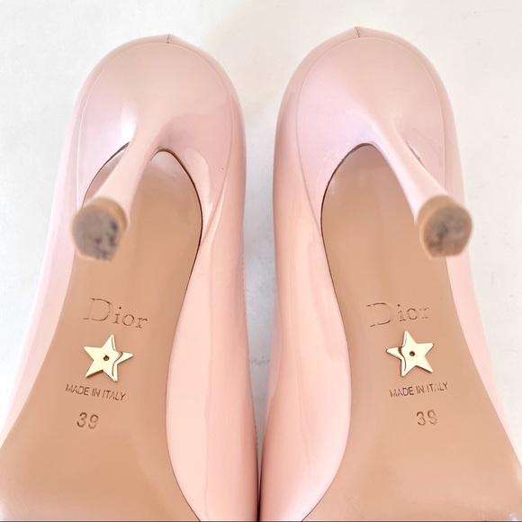 Dior D-Strap Pump - Picture 10 of 16